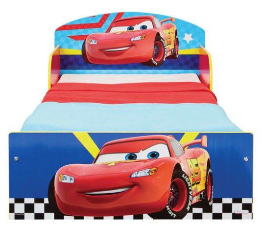 Worlds Apart Cars Kinderbett für 54,99€ (statt 77€)