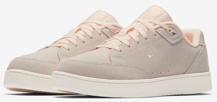 Nike Grandstand II Suede Herren Sneaker für 47,58€ (statt 59€)