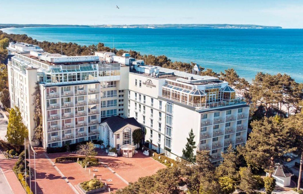 🌊 5 ÜN im Ostseebad Binz inkl. HP & Wellness für 385€ p.P.
