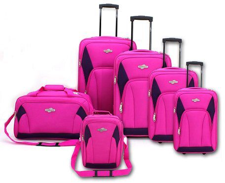 6teiliges Kofferset bestehend aus Reisetrolley und Reisetasche in rosa für 39,90€ (statt 80€)