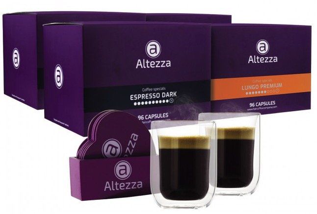 384 Altezza Kapseln (geeignet für Nespresso) + 2 luxuriöse doppelwandige Gläser & Untersetzer für 49,99€