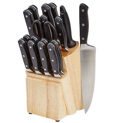 Ausverkauft! AmazonBasics Premium Messerblock 18 teilig ab 15,67€ (statt 52€)