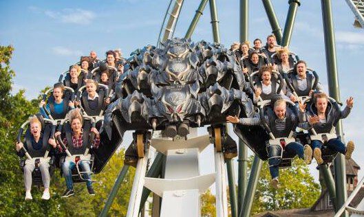 Heide Park Soltau Eintritt + ÜN im Holiday Camp mit Halbpension plus ab 89€ p.P.