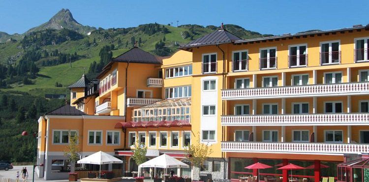2 ÜN im 4,5* Hotel nahe Salzburg inkl. Vollpension, SPA Nutzung und Kidsbetreuung ab 179€ p.P.