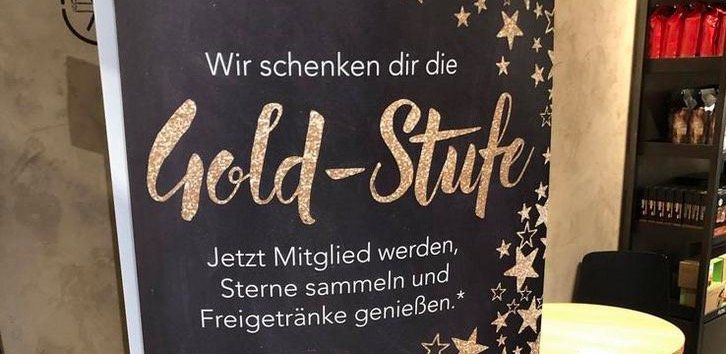 Starbucks Card mit 5€ aufladen und direkt Gold Status bekommen