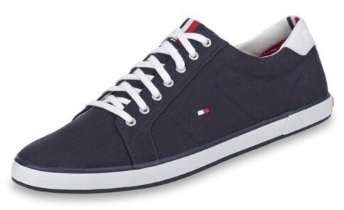 Tommy Hilfiger Herren lowcut Schuhe für 41,93€ (statt 56€)