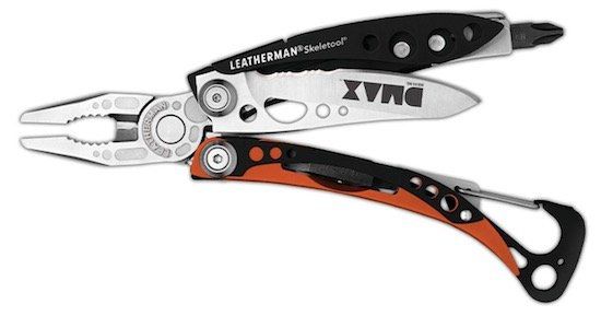 Leatherman Skeletool 7 in 1 Multitool DMAX Edition für 44€ (statt 66€)