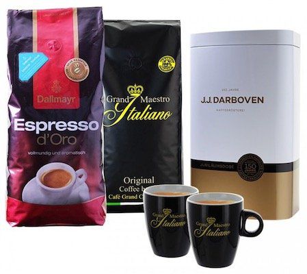 2kg Kaffeebohnen (Grand Maestro & Dallmayr) + Kaffeedose + 2 Tassen für 29,99€