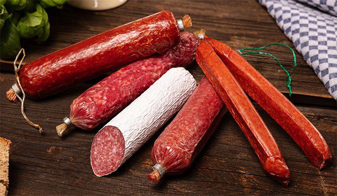 Vorbei! 8 Stangen Salami + 4 Landjäger für 14,89€ (statt 25€)