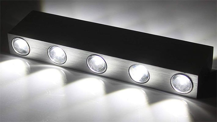 30% Rabatt auf verschiedene Wandleuchten mit 2, 4 oder 5 LEDs ab 6,29€ (statt 9€)