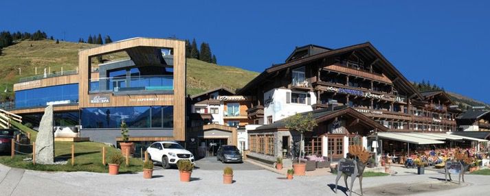 2 ÜN im 4* Alpenwelt Resort im Deluxe Doppelzimmer inkl. Verwöhnpension, Spa & Co. ab 169€ p.P.