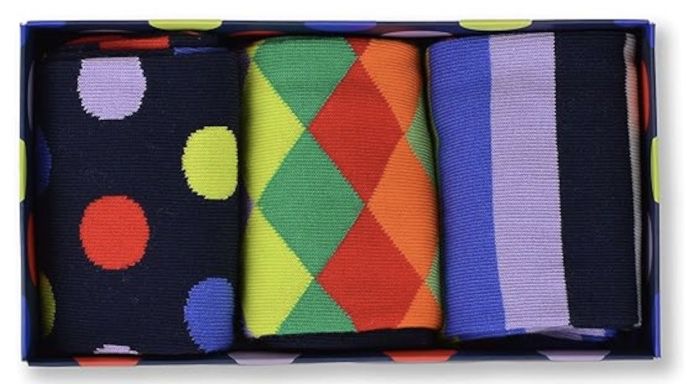 12x Happy Socks Socken in Geschenkbox für 31,36€ (statt 60€)