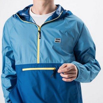 Levis Herren Sport Anorak für 29,67€ (statt 45€)