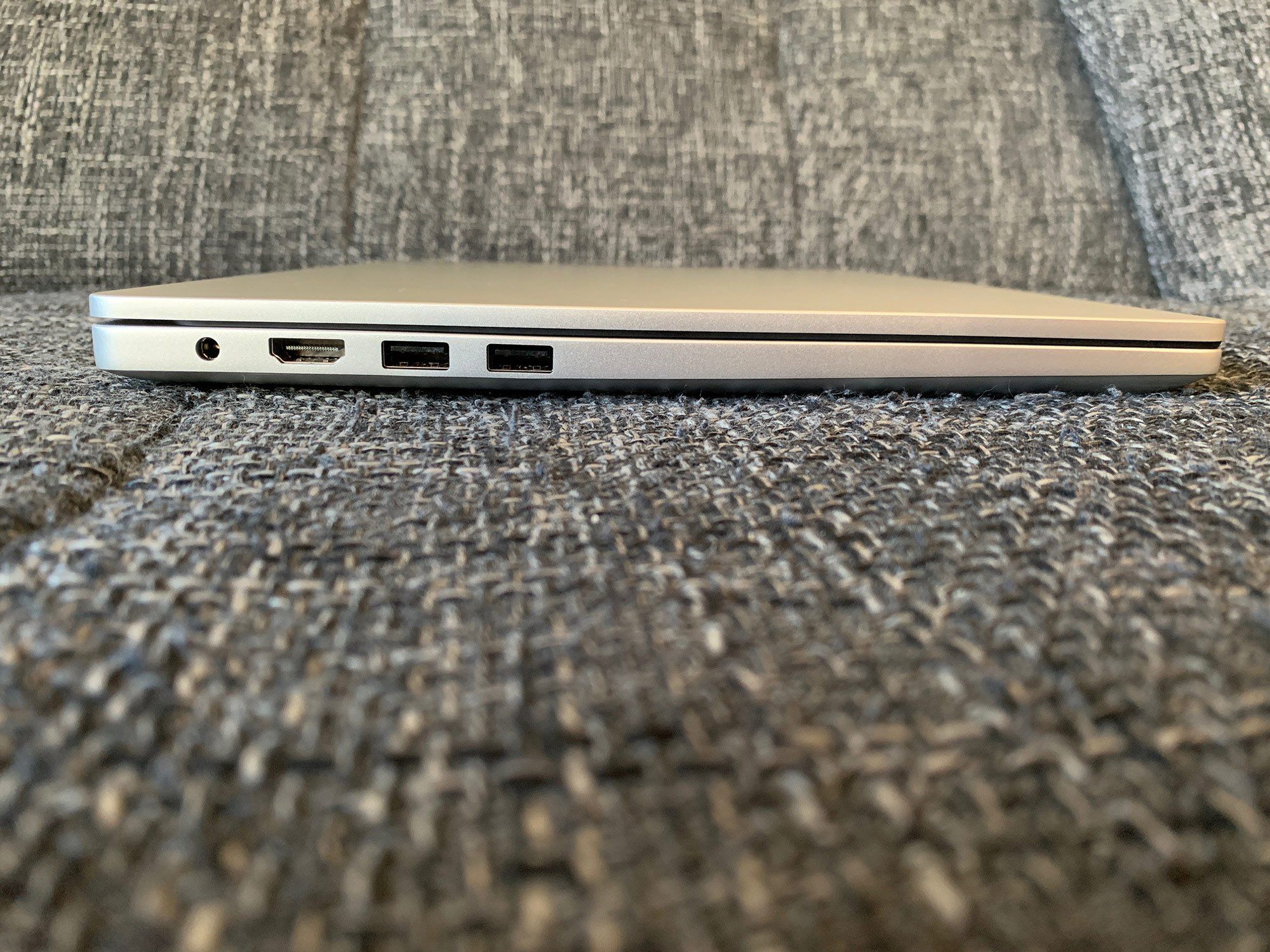 Xiaomi RedmiBook 14 Review