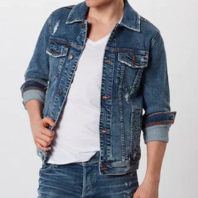 Hollister Jeansjacke Wholesale Trucker in Blue Denim für 50,92€ (vorher 80€)