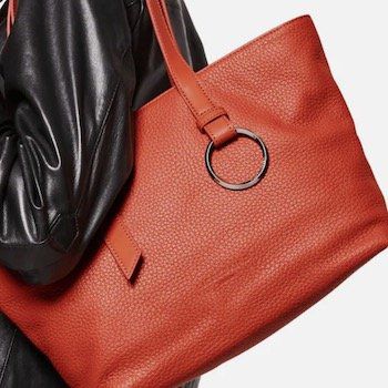 Liebeskind Berlin Shopper Millennium in Orangerot für 64,06€ (statt 139€)