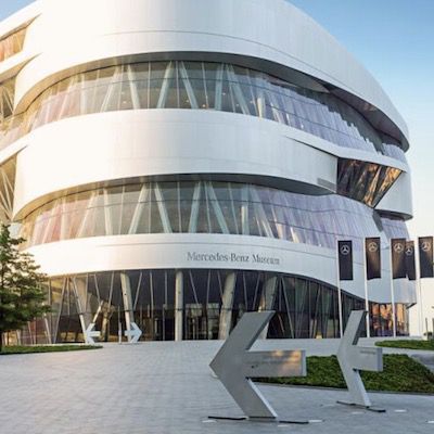 Mercedes Benz Museum mit ÜN in Stuttgart mit Frühstück ab 43€ p.P.