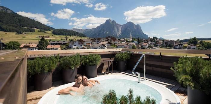 2 ÜN Südtirol im 4* Lamm Hotel mit Halbpension + Spa + 20€ Massage Gutschein ab 199€ p.P.