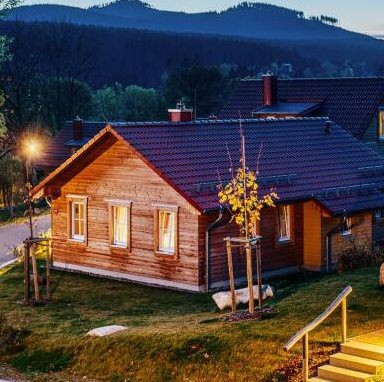 ÜN im Harz in 75m² Premium Lodge inkl. eigener Sauna ab 111€ p.P.