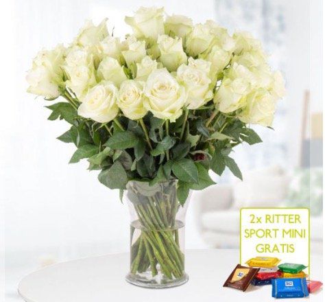 30 weiße Rosen (40cm) + 2 Mini Schokis + Grußkarte für 22,90€ inkl. VSK