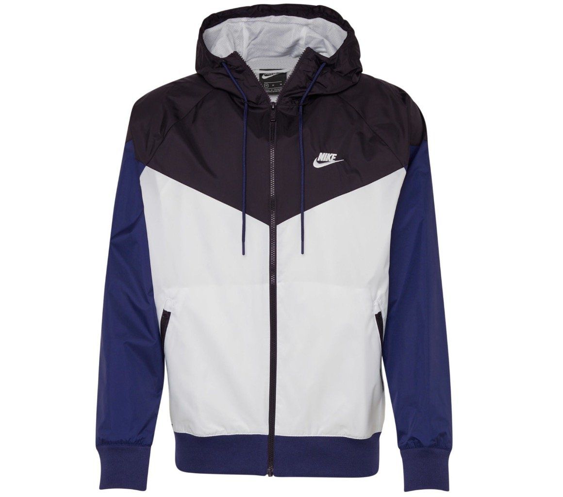 Nike Sportswear Windrunner Jacke für 31,46€ (statt 56€)