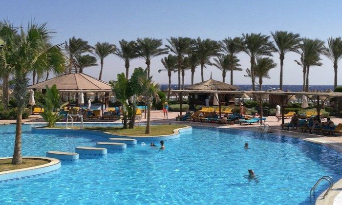 Ägypten: 1 Woche im 4* Hotel mit All Inclusive, Transfers und Flügen ab 295€ p.P.