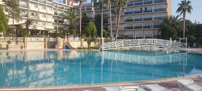 Türkei: 1 Woche (Side) im 4* Hotel mit All Inclusive, Flügen und Transfers ab 218€ p.P.