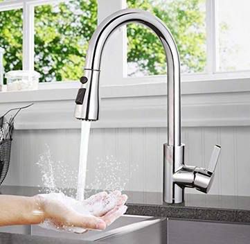 Tacklife DAKF6F 360° Wasserhahn mit einziehbarem Schlauch für 38,49€ (statt 55€)