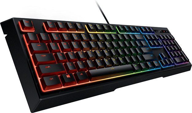 RAZER Ornata Chroma Gaming Tastatur für 58,50€ (statt 110€)   B Ware