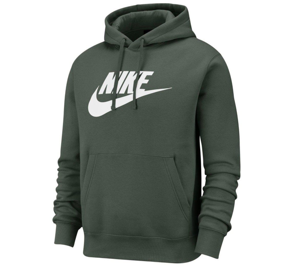 Ausverkauft! Nike Club Futura Logo Herren Hoodie in Grün für 19,99€ (statt 49€)