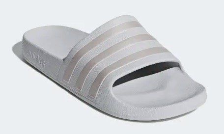 adidas Slipper Adilette Aqua für 9,78€ (statt 16€)