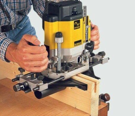 DeWalt Oberfräse DW625EKT inkl. T STAK Box für 399,99€ (statt 617€)