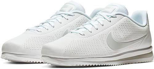 Nike Cortez Ultra Moire Sneaker in Restgrößen für 51,18€ (statt 77€)