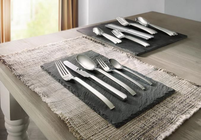 Vorbei! Zwilling King 60 teiliges Edelstahl Besteckset 12 Personen für 72,34€ (statt 119€)