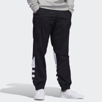 adidas Originals Sweatpants Large Logo Jogginghose in unterschiedlichen Farben und Größen für 35€ (statt 44€)