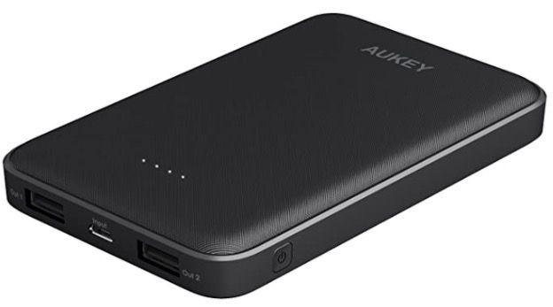 AUKEY Powerbank 10.000mAh im Slim Design mit 2 Ports für 9,99€ (statt 15€)   Prime