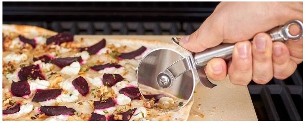 Rösle Pizzaschneider aus Edelstahl 20cm für 12,99€ (statt 18€)