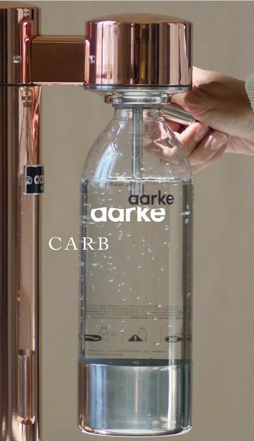 AARKE Carbonator 3 Wassersprudler in Gold für 88,94€ (statt 114€)