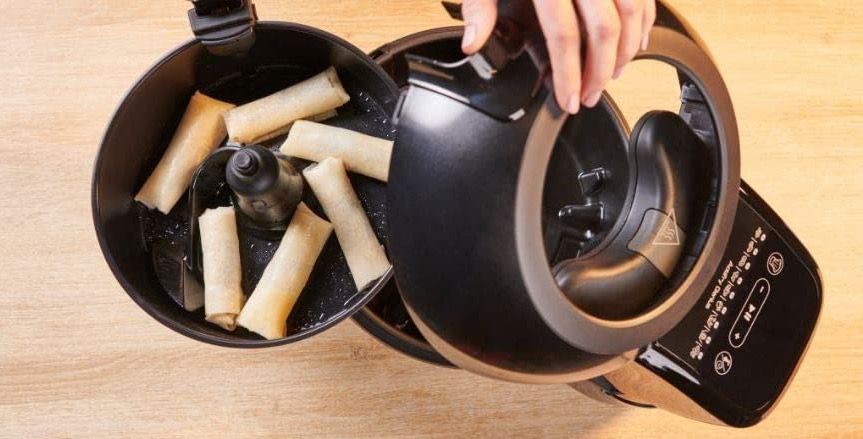 Tefal ActiFry Genius+ FZ773815 Heißluftfritteuse für 125,99€ (statt 161€)