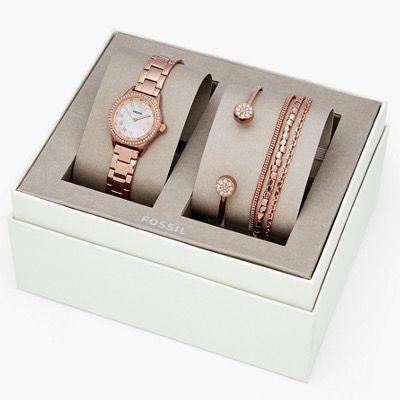 FOSSIL Damen Geschenkset aus Uhr Blythe mit Armbändern Farbe Roségold für 50,40€ (statt 116€)