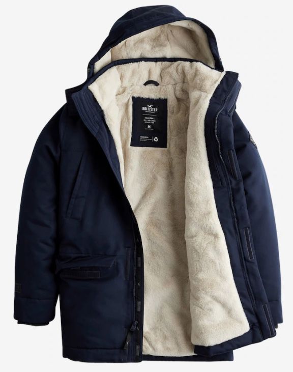 Vorbei! Hollister Parka mit warmem Innenfutter für 89,40€ (statt 149€)