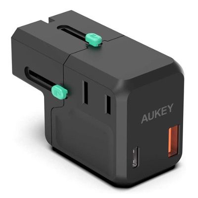 AUKEY USB C 2 Port Reiseadapter 18W PD in Schwarz für 18,97€ (statt 26€)