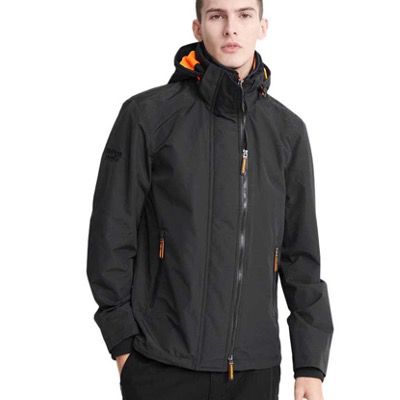 Superdry Herren Tech Pop Sd Windcheater mit Kapuze und Reißverschluss für 39,95€ (statt 55€)