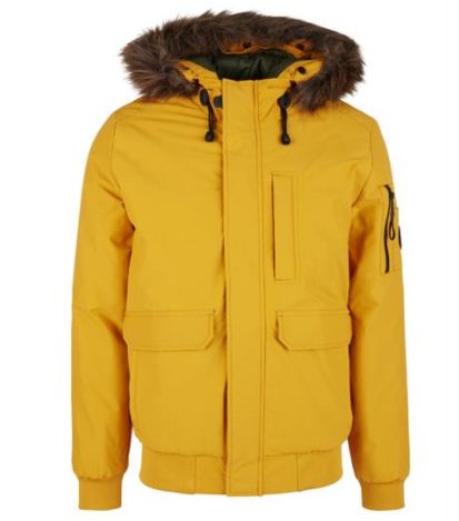 s.Oliver Herren Funktions Winterjacke mit Webpelz für 52,49€ (statt 71€)