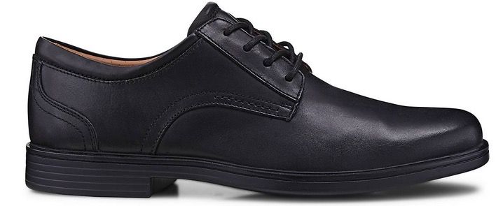 CLARKS Un Aldric Lace Lederschuhe in Schwarz für 44€ (statt 91€)