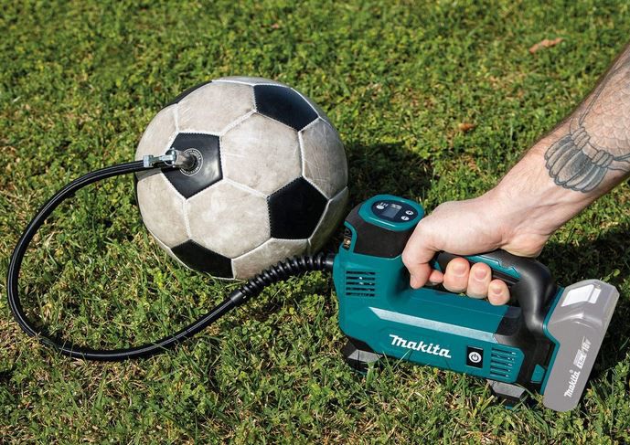 Makita DMP180Z Akku Luftkompressor mit max. 8,3 bar für 54€ (statt 62€)