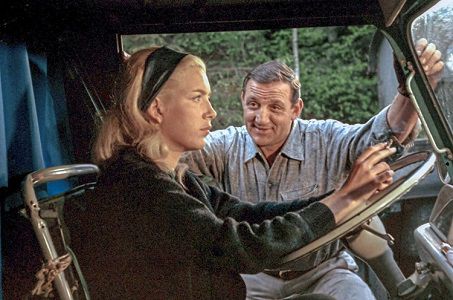 arteTV: Einer bleibt auf der Strecke anschauen (IMDb 7,1/10)