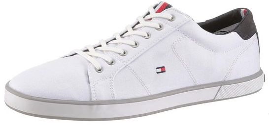 Tommy Hilfiger Arlow Sneaker mit seitlichem Logoflag für 34,58€ (statt 55€)