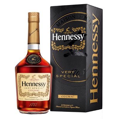 Hennessy Cognac VS (40%, 1 Liter) in Geschenkverpackung für 35,90€ (statt 44€)