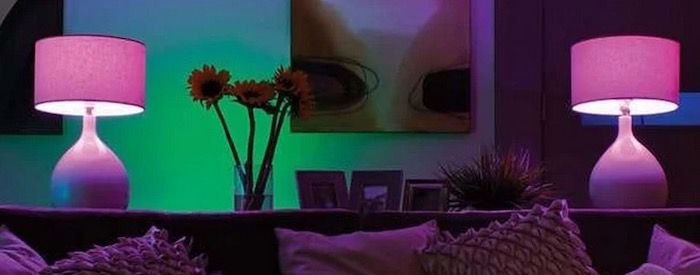 4x Philips Hue White & Color Ambiance E27 Bluetooth Lampen für 139,99€ (statt 165€)